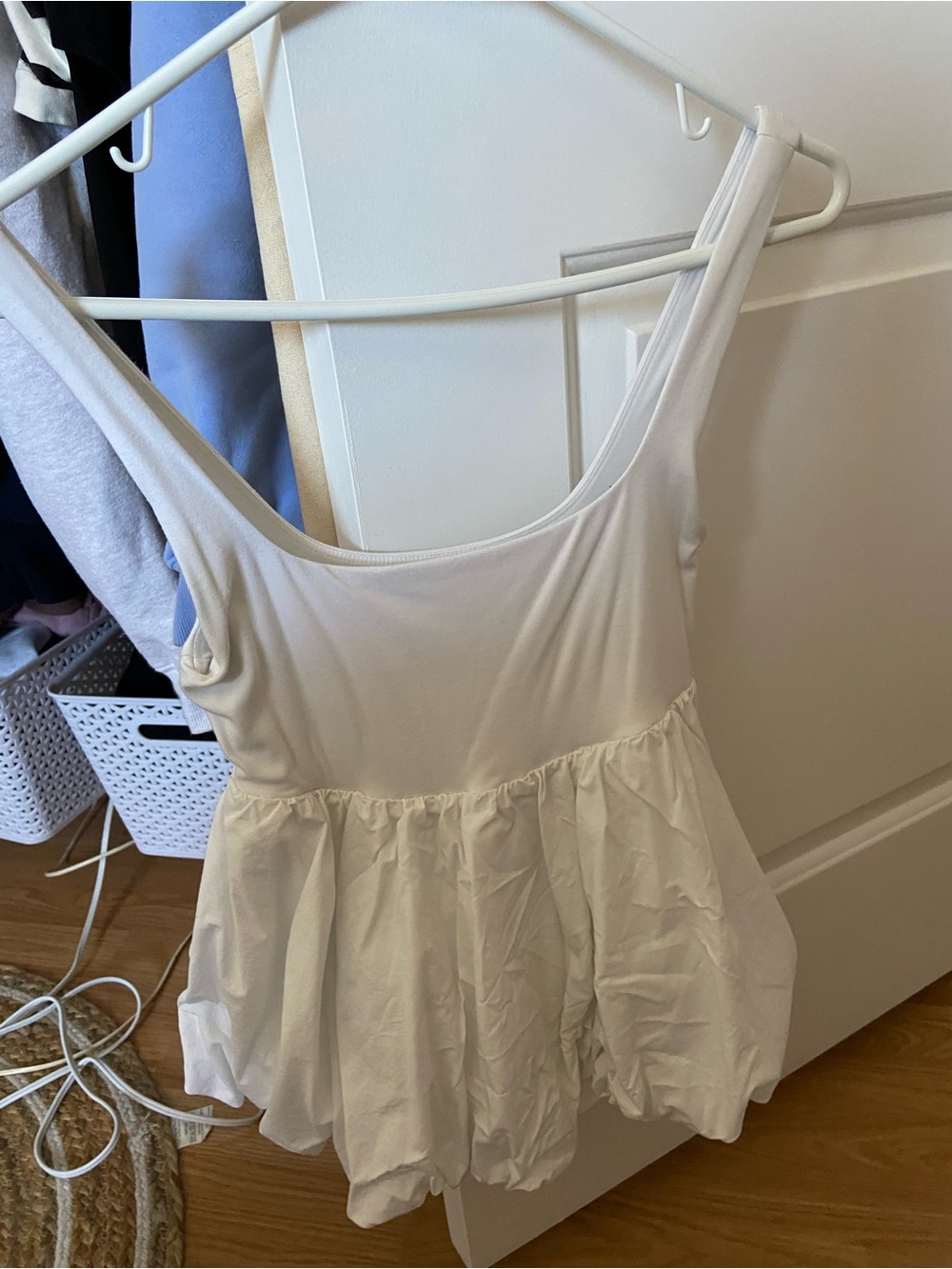 Wilfred White Peplum Tank - Scoop Neck Sleeveless Top
